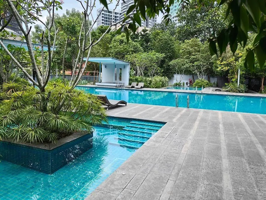 19 Suasana Bukit Ceylon 5 Minutes To Alor Street Klcc Bukit Bintang 12 Pax 3R2B Daire Kuala Lumpur